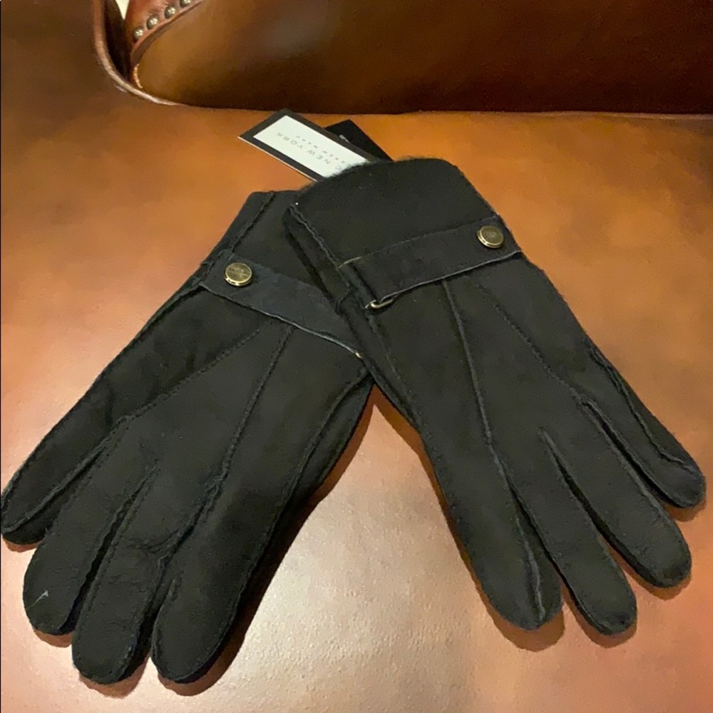 COPY - Marc New York real shearling leather gloves NWT